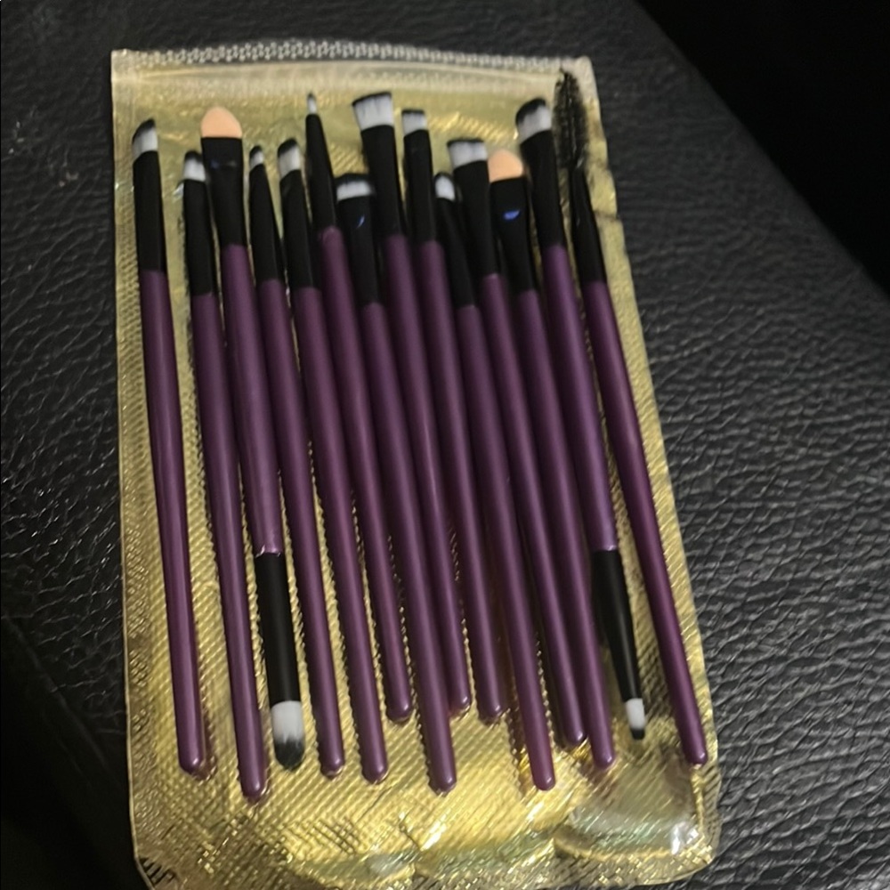 🎉$5🎉3 for $10 🎉Purple Makeup Brush Set